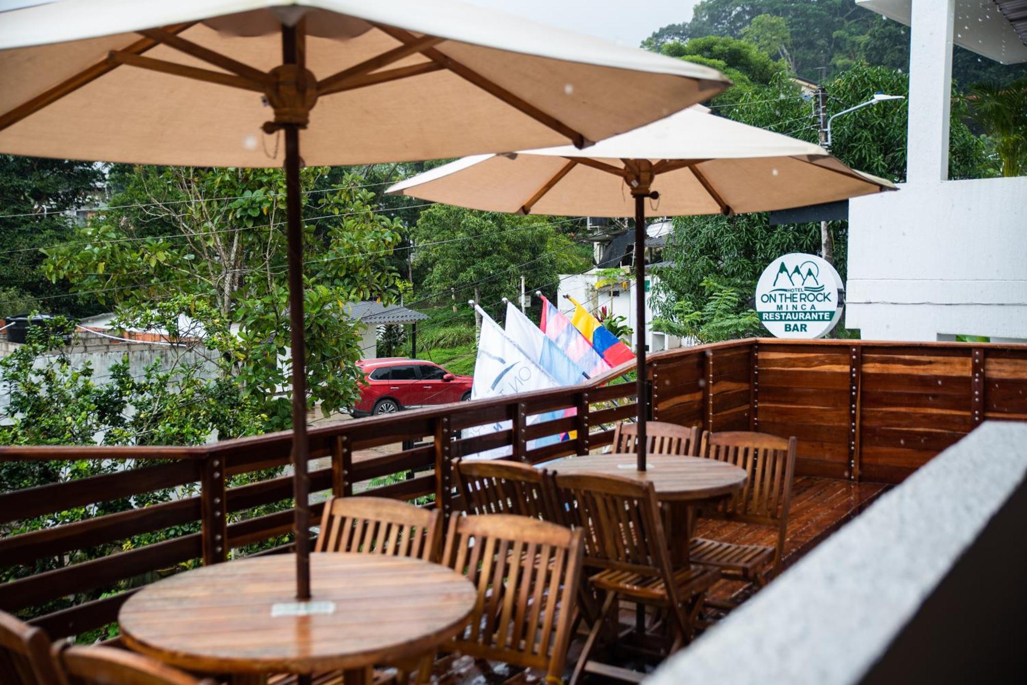 Hotel On The Rock ミンカ エクステリア 写真